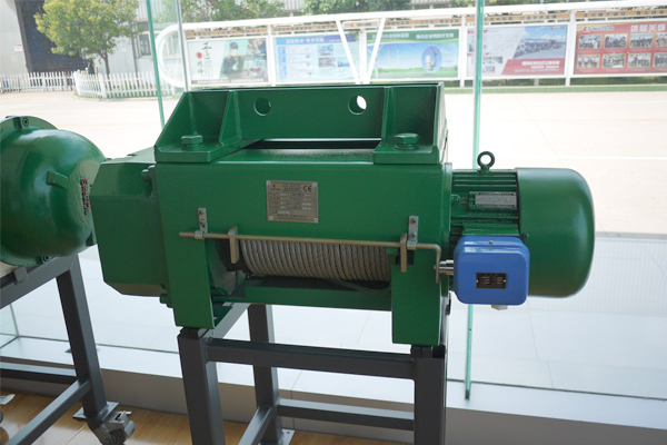 Metallurgical Anti-Heat Hoist