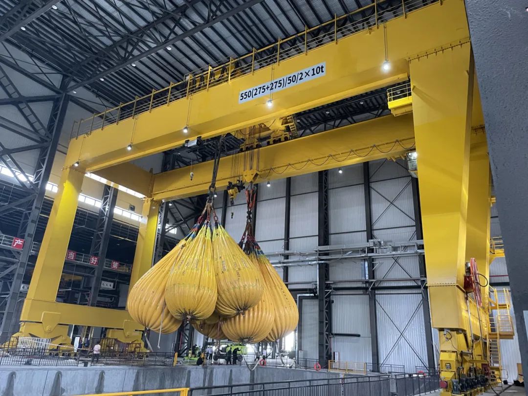 Gantry Crane 550 Tons