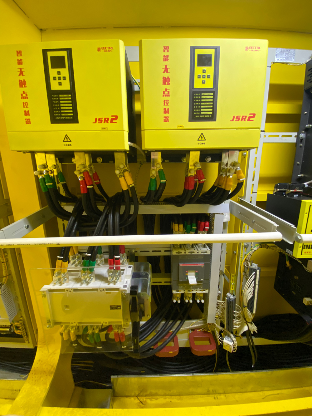 bridge-crane-girder-electric-control-room