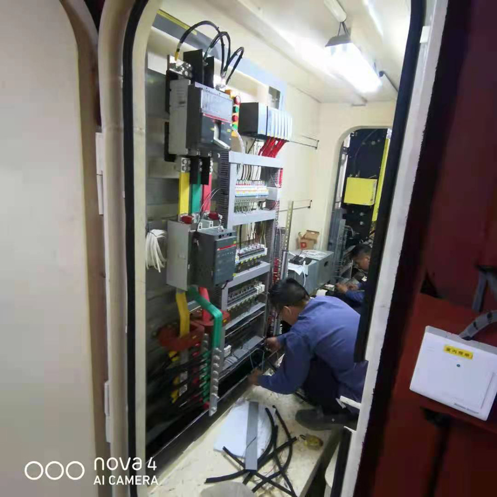 bridge-crane-girder-electric-control-room